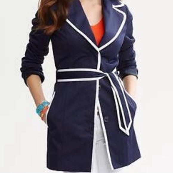 Banana Republic Jackets & Blazers - Banana Republic Trench Coat